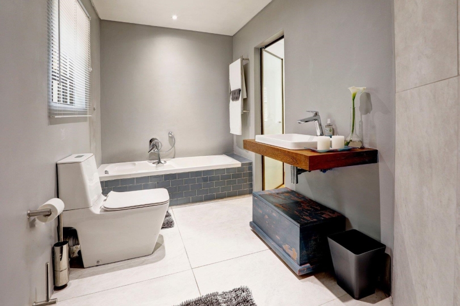 4 Bedroom Property for Sale in Welgemoed Western Cape